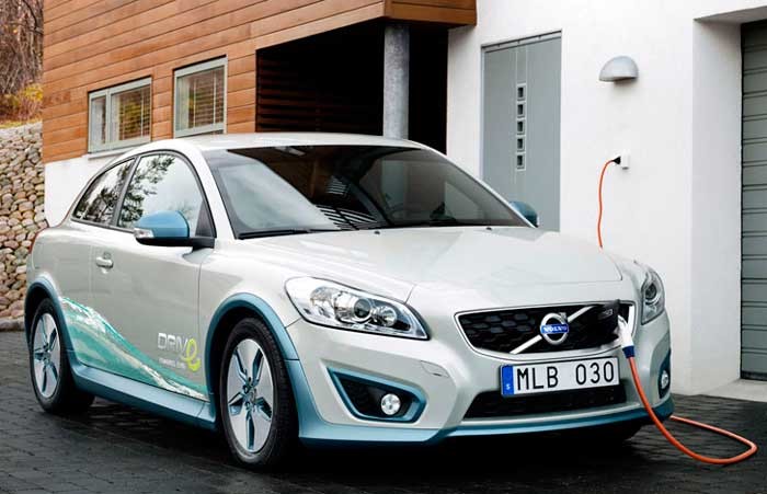 Volvo планирует прекратить производство дизельных моторов, и сконцентрироваться на электрокарах